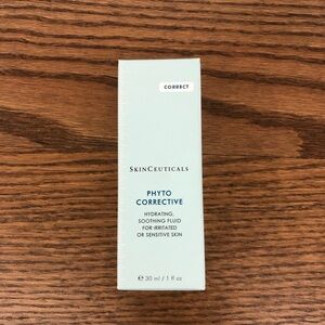 SkinCeuticals Phyto Corrective Serum - Light Green